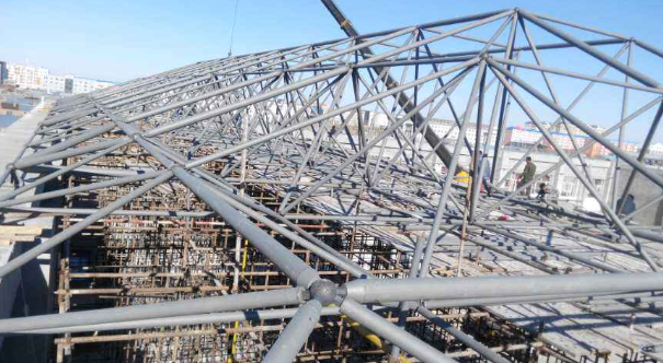 亳州细数网架装配中抉择应用钢结构对室第的优势